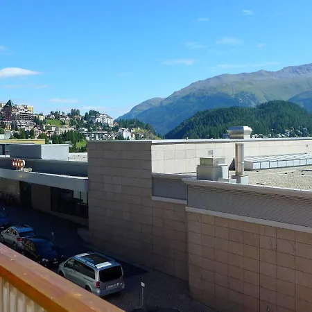 Chesa Sur Ova 21 By Interhome アパート